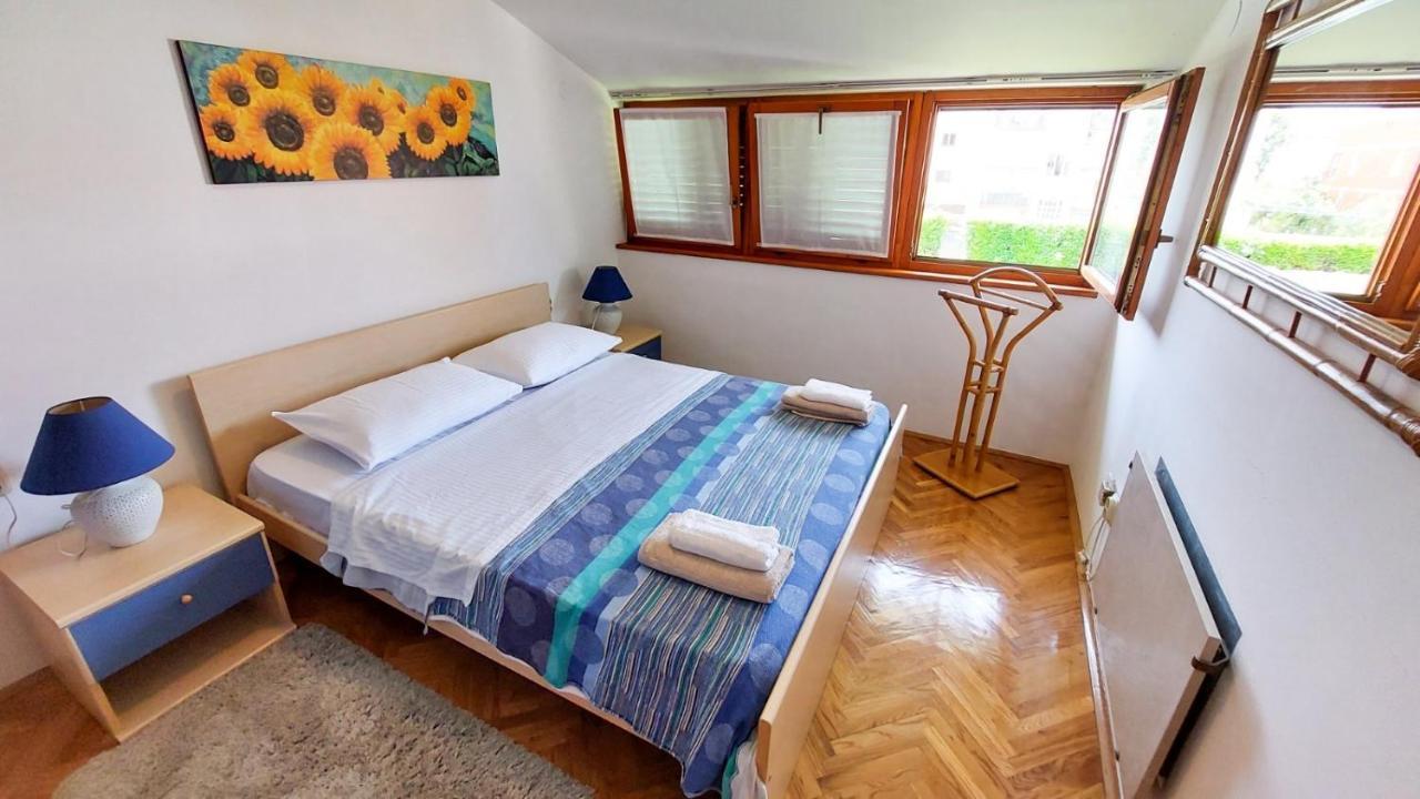 Apartman Lucija Ровинь Экстерьер фото